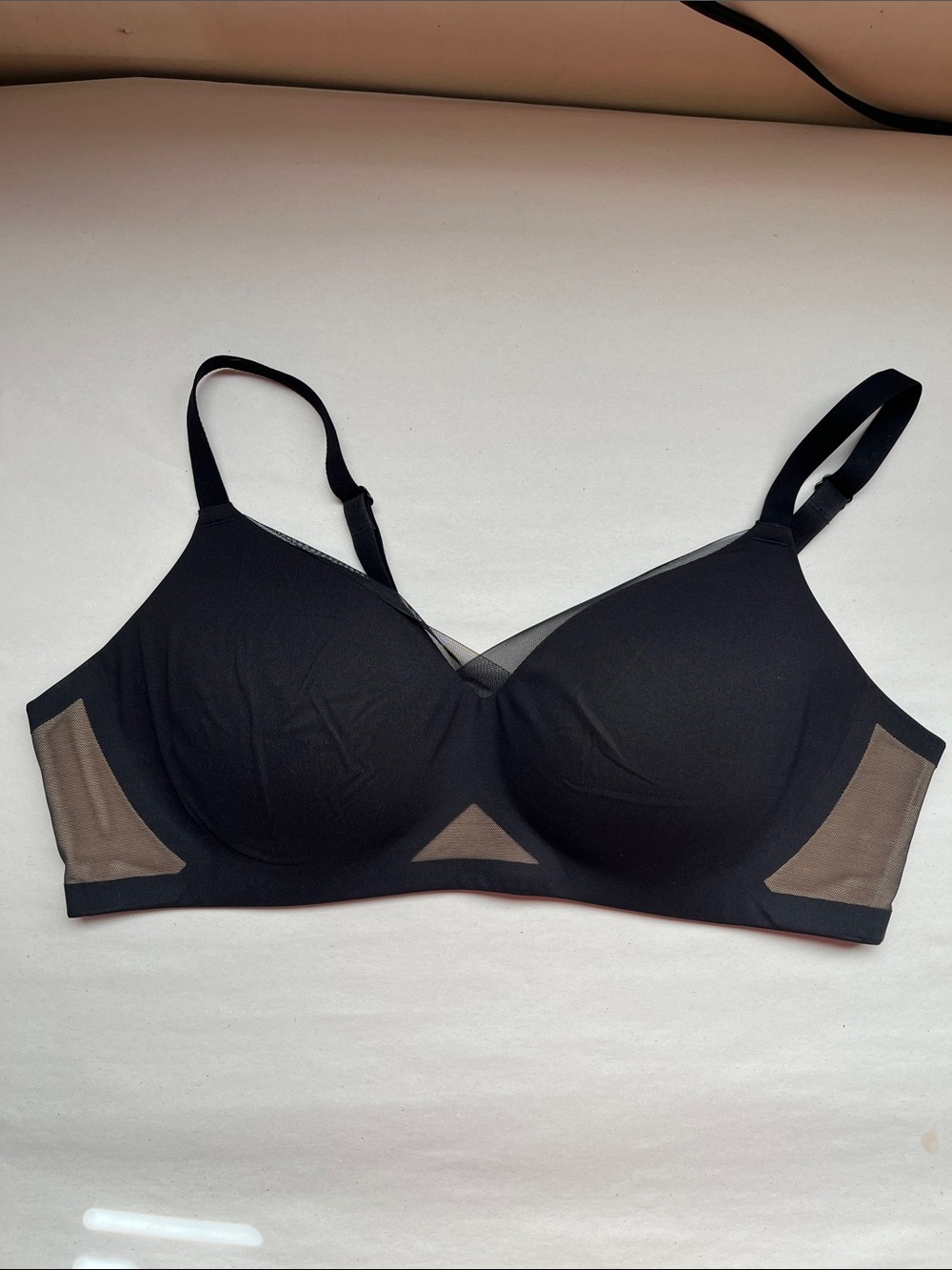 Honeylove Black CrossOver Wireless Mesh Bra 36C